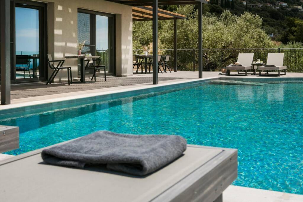 Color Villas-New Villa Green At Trapezaki With Private Pool Mousata Exterior foto